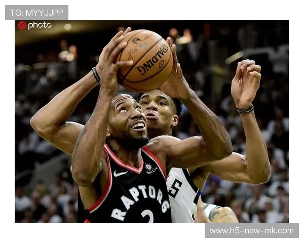 劳里助攻前锋完成补篮,猛龙在主场取胜 劳里助攻前锋完成补篮,猛龙在主场取胜